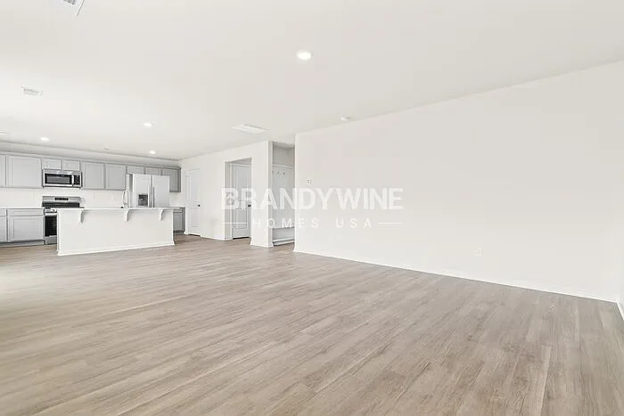 979 Hayston Way — Photo 5