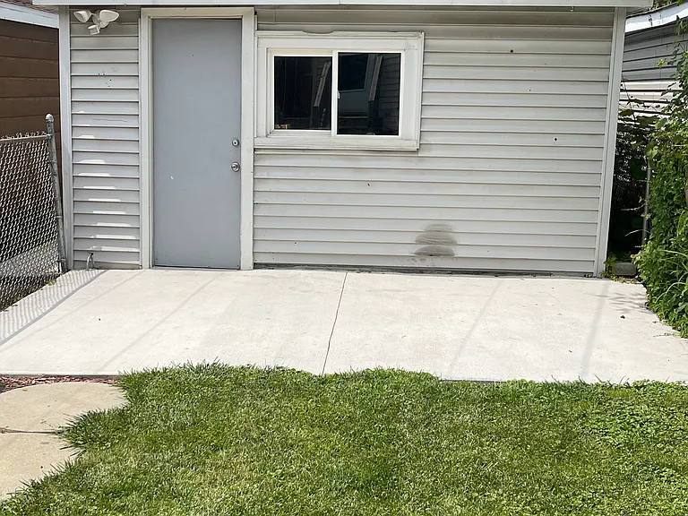 6412 S Lorel Ave — Photo 7