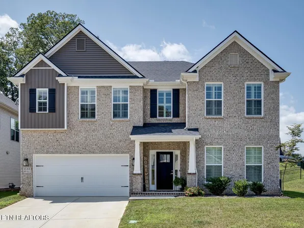 1141 Snowy Peak Ln, Knoxville, TN 37922