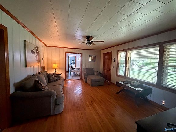 3rd image of 5515 Highpoint Rd