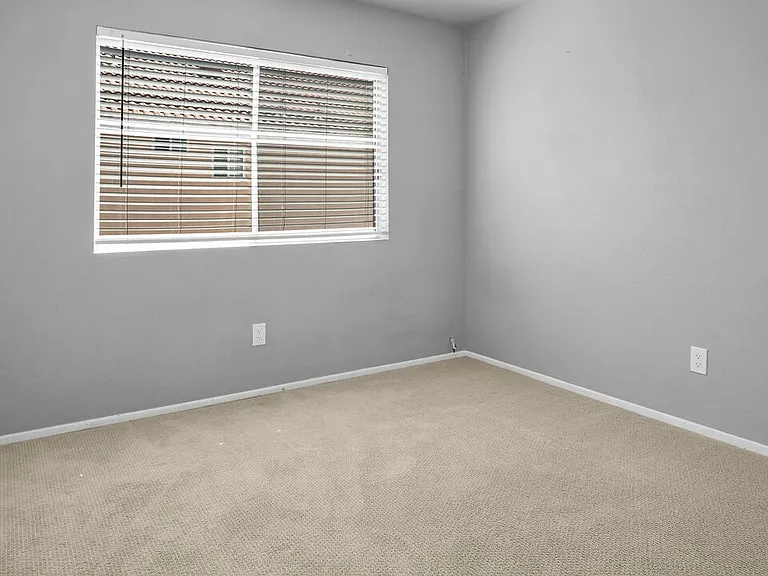 14253 Stanislaus Ct — Photo 36