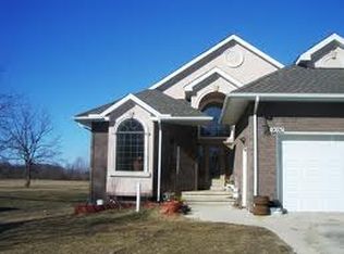 9090 Bunton Rd, Willis, MI 48191