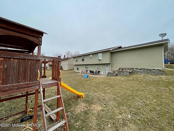 4th image of 1331 Lori Ave