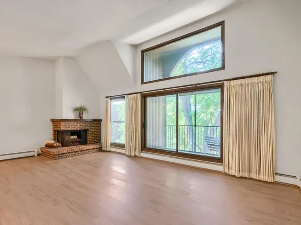9600 Portland Ave S APT 317, Bloomington, MN 55420