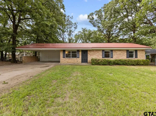 1214 Lakeside Dr, Grand Saline, TX 75140