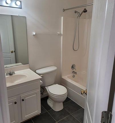 2nd image of 11400 Caruthers Way