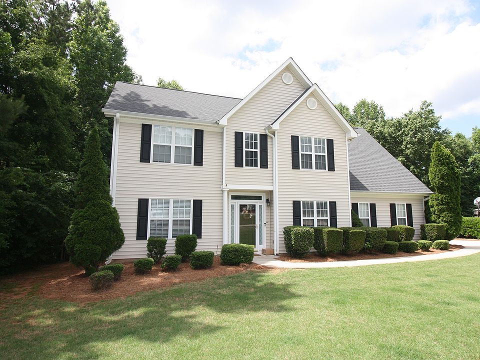 1st image of 75 Heathridge Dr