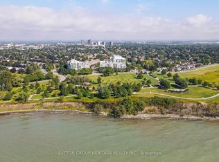 45 Cumberland Ln #311, Ajax, ON L1S7K3