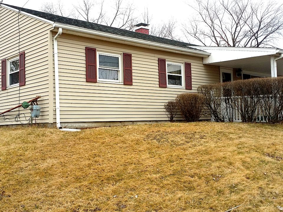 1st image of 64 Whitman Ln