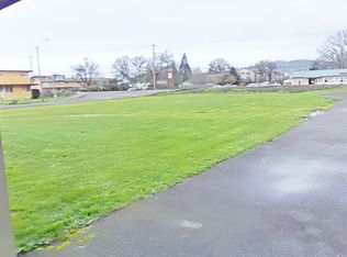 2 Bedroom Apartment ~ Philomath ~ Small Pet Friendly, Philomath, OR 97370