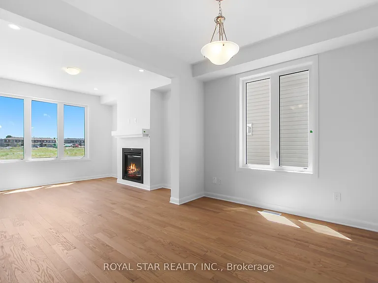 228 Elsie Macgill Walk — Photo 10