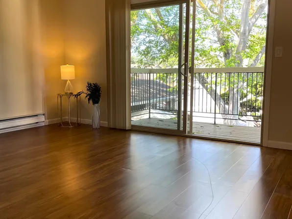 230 Rose Ct APT 7, Campbell, CA 95008