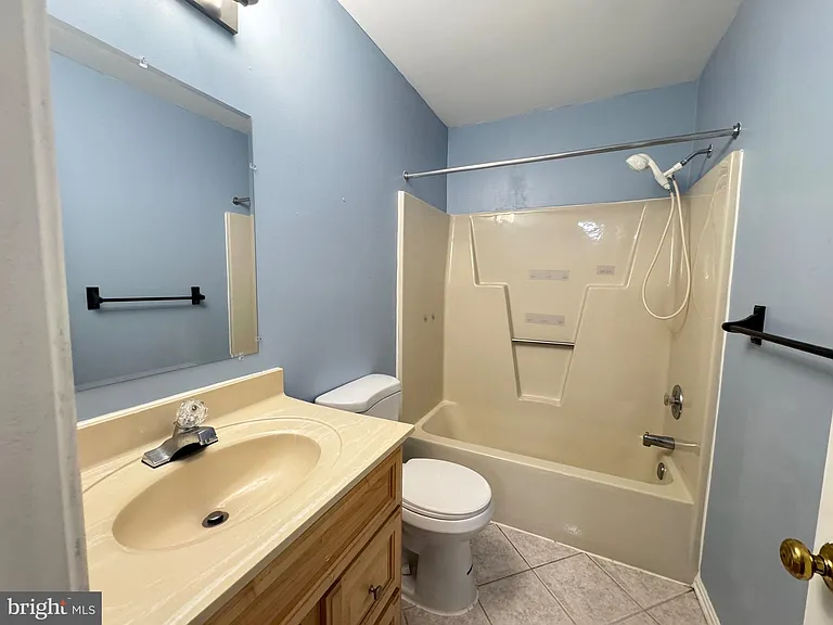 10608 Holleybrooke Dr — Photo 15