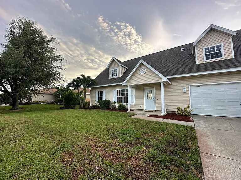 17500 Phlox Dr — Photo 1