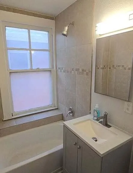 515 W Missouri Ave #7 — Photo 3