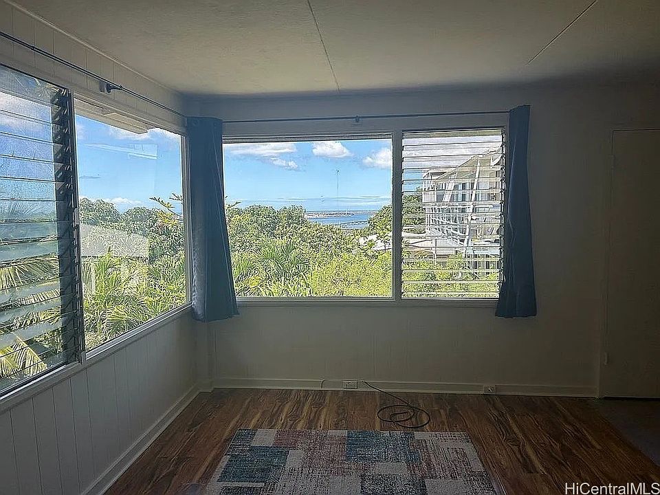 1st image of 99-633 Aiea Heights Dr
