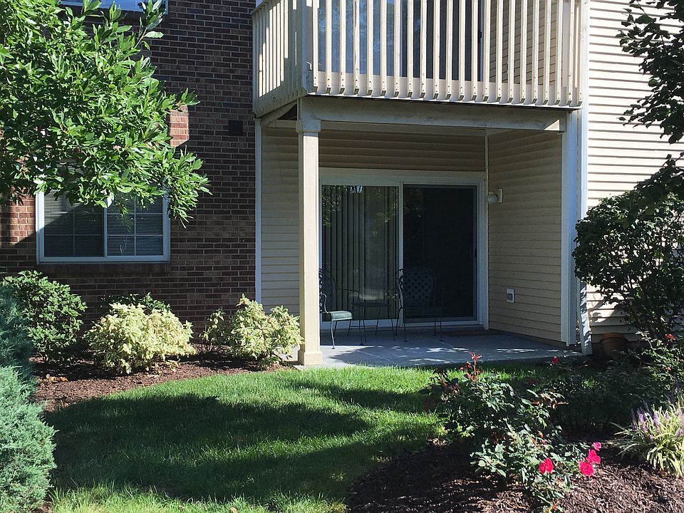 1st image of 701 Carrington Pl #101