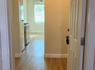 15th Street, Huntington Beach, CA 92648