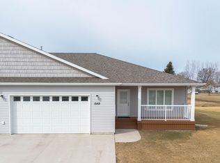 549 7th Ave SE, Mayville, ND 58257