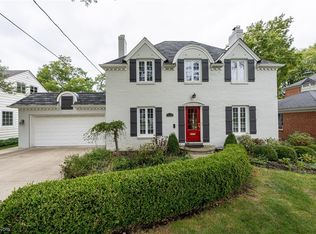 21168 Lake Rd, Rocky River, OH 44116