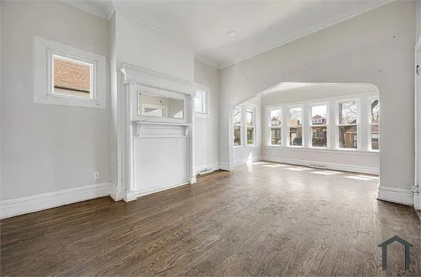 1212 W 96th St — Photo 19