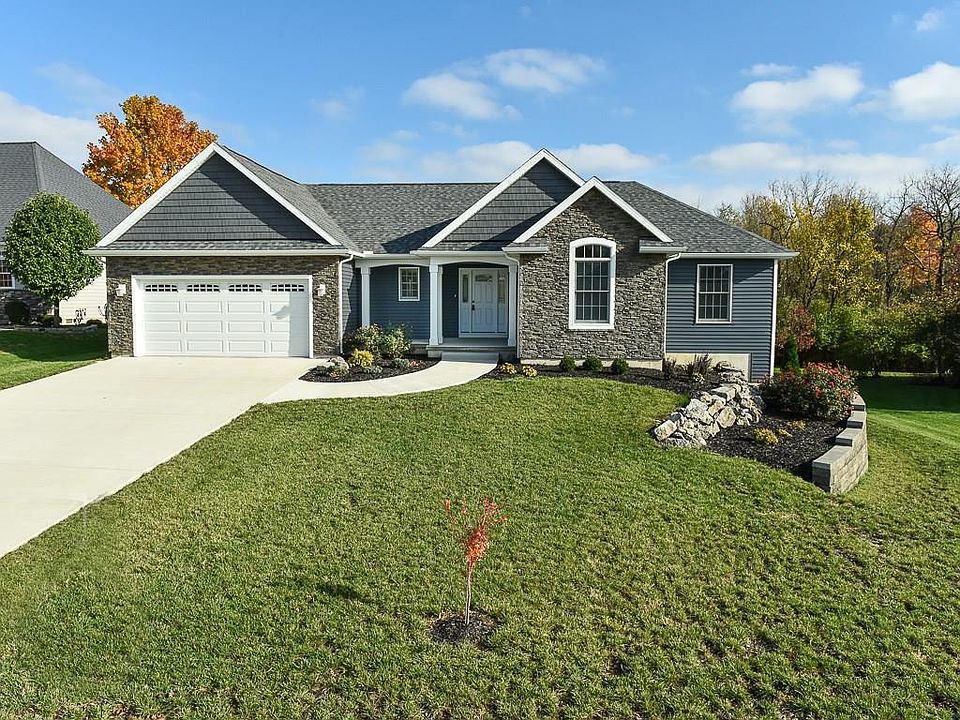 1st image of 708 Stone Hollow Pl
