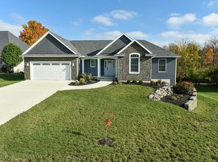 708 Stone Hollow Pl, Bellefontaine, OH 43311