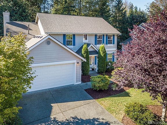 2nd image of 3216 Bryce Dr