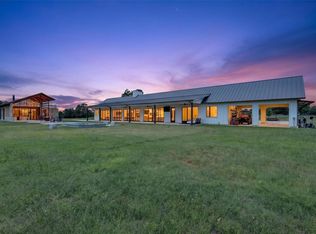 1629 Waldeck Rd, Ledbetter, TX 78946