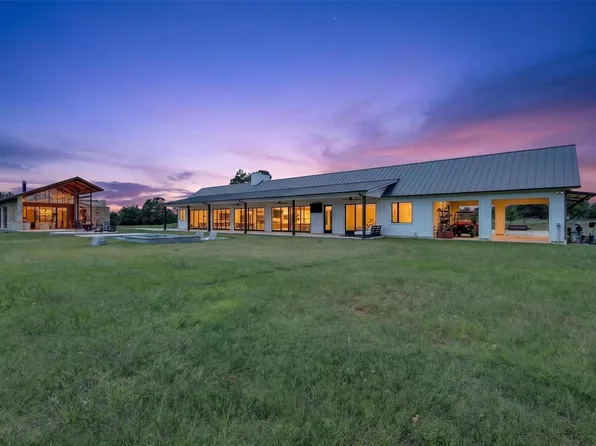 1629 Waldeck Rd, Ledbetter, TX 78946