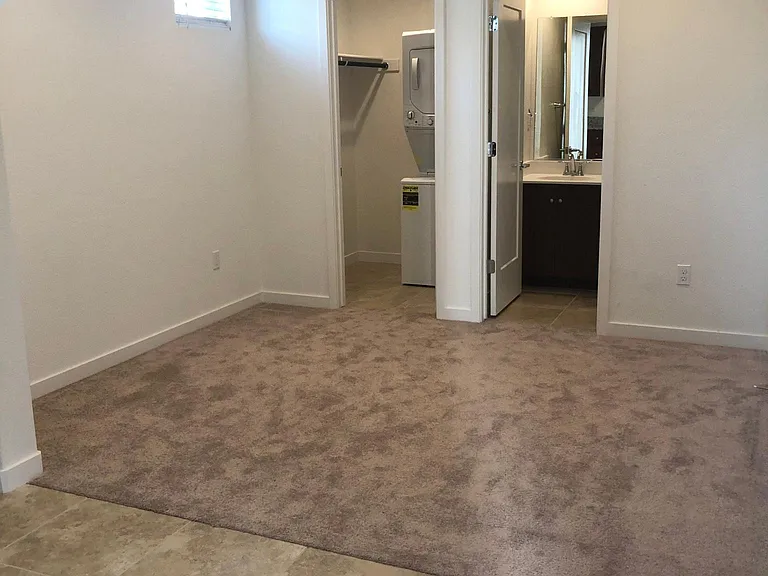 210 Ashton Way #A — Photo 4