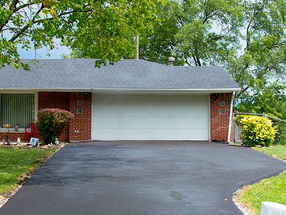 3rd image of 16131 S 88th Ave