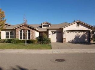 9099 Hangar Way, Fair Oaks, CA 95628
