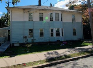 21 Foster St, Meriden, CT 06451