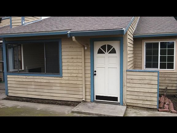 2nd image of 3400 Kingswood Dr APT 17