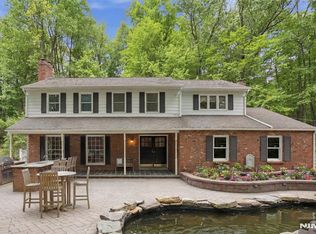 219 W Saddle River Rd, Saddle River, NJ 07458