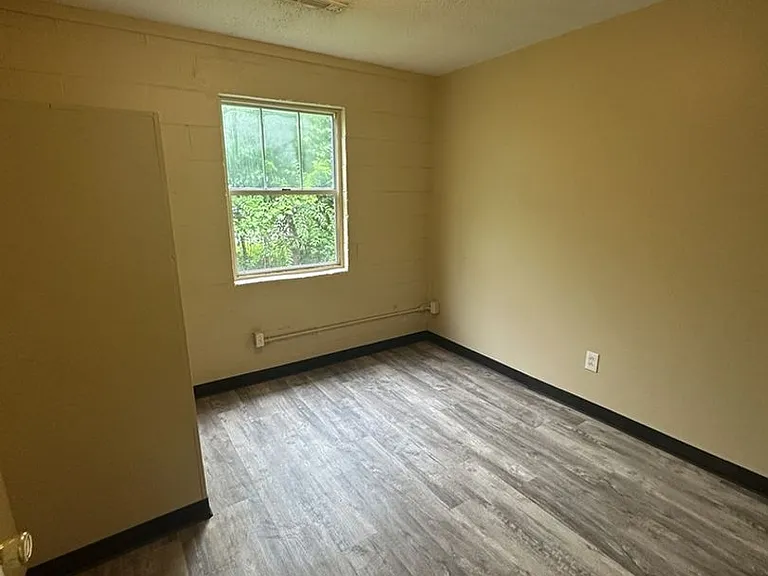 1529 Mountain View Ct — Photo 12