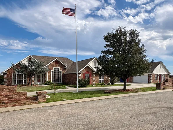 917 Augusta Dr, Cushing, OK 74023
