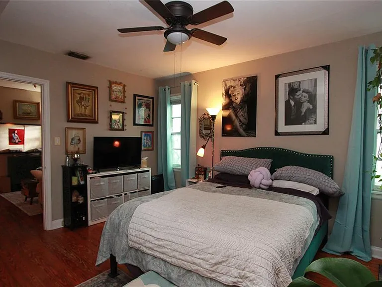 415 E Gore St — Photo 15