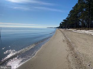 15363 Holly Dr, Scotland, MD 20687