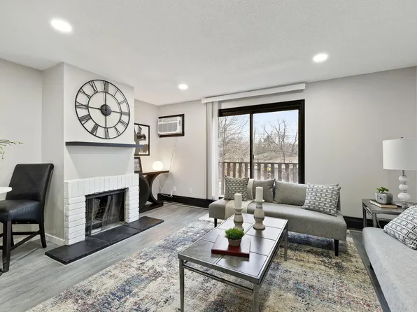 7196 72nd Ln N APT 228, Brooklyn Park, MN 55428
