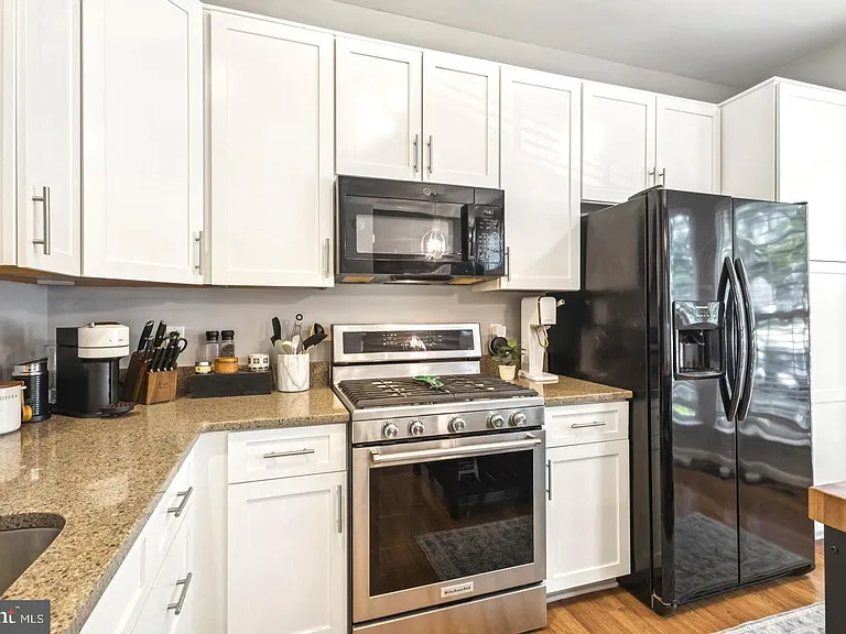 506 Torbert Loop — Photo 10