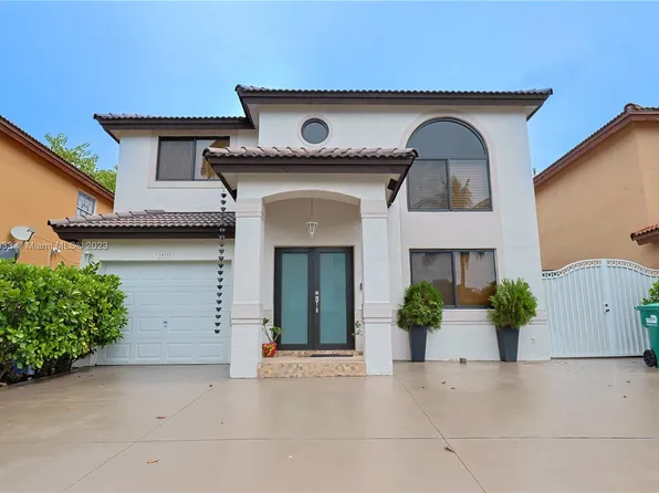 19711 NW 86th Ave, Hialeah, FL 33015