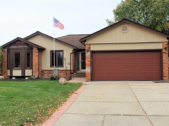 2nd image of 20772 Truax Ln