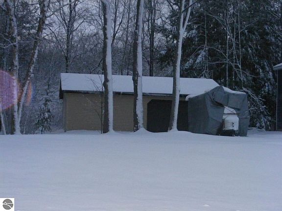 5th image of 4569 W Lake Mitchell Dr