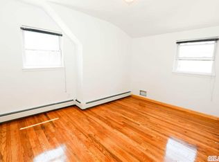 14308 Holly Ave, Flushing, NY 11355