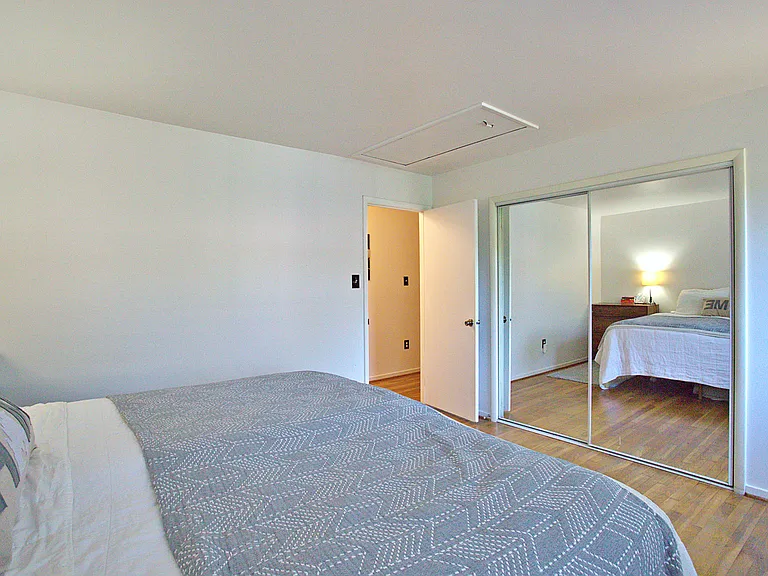 1450 Greenmont Ct — Photo 18