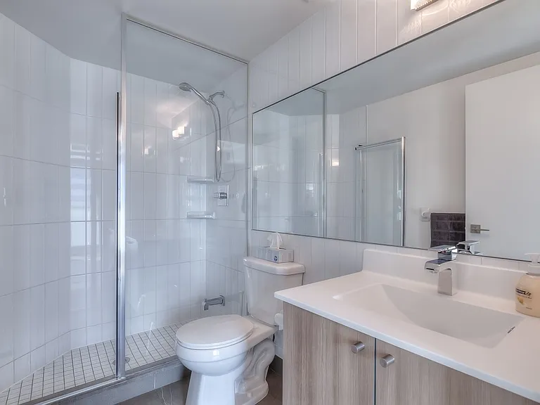 5740 Yonge St #1309 — Photo 10