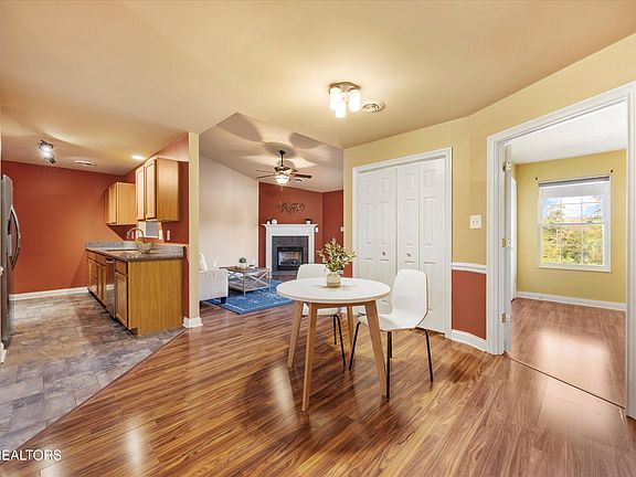 5th image of 6375 Sky Song Ln
