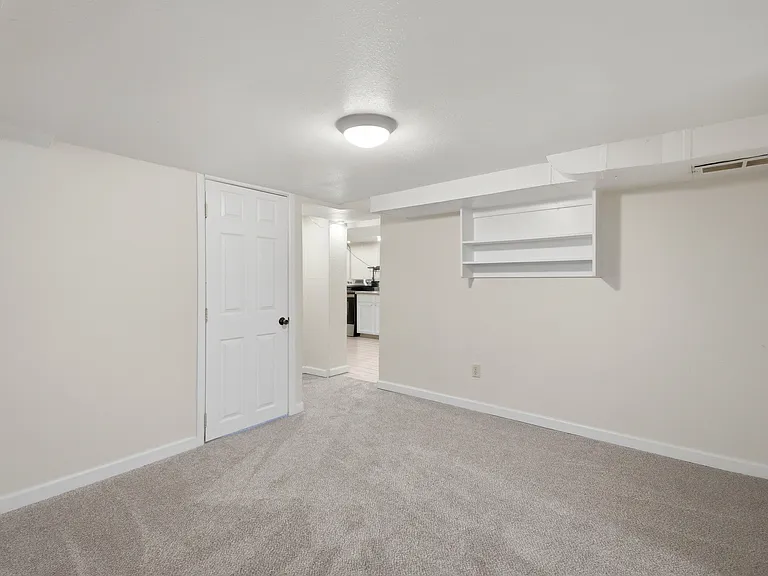 1433 N Milwaukee St #BM — Photo 6